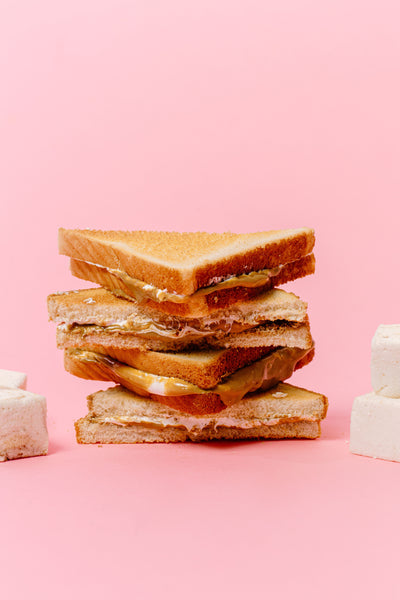 Recipe: Fluffernutter Sandwich