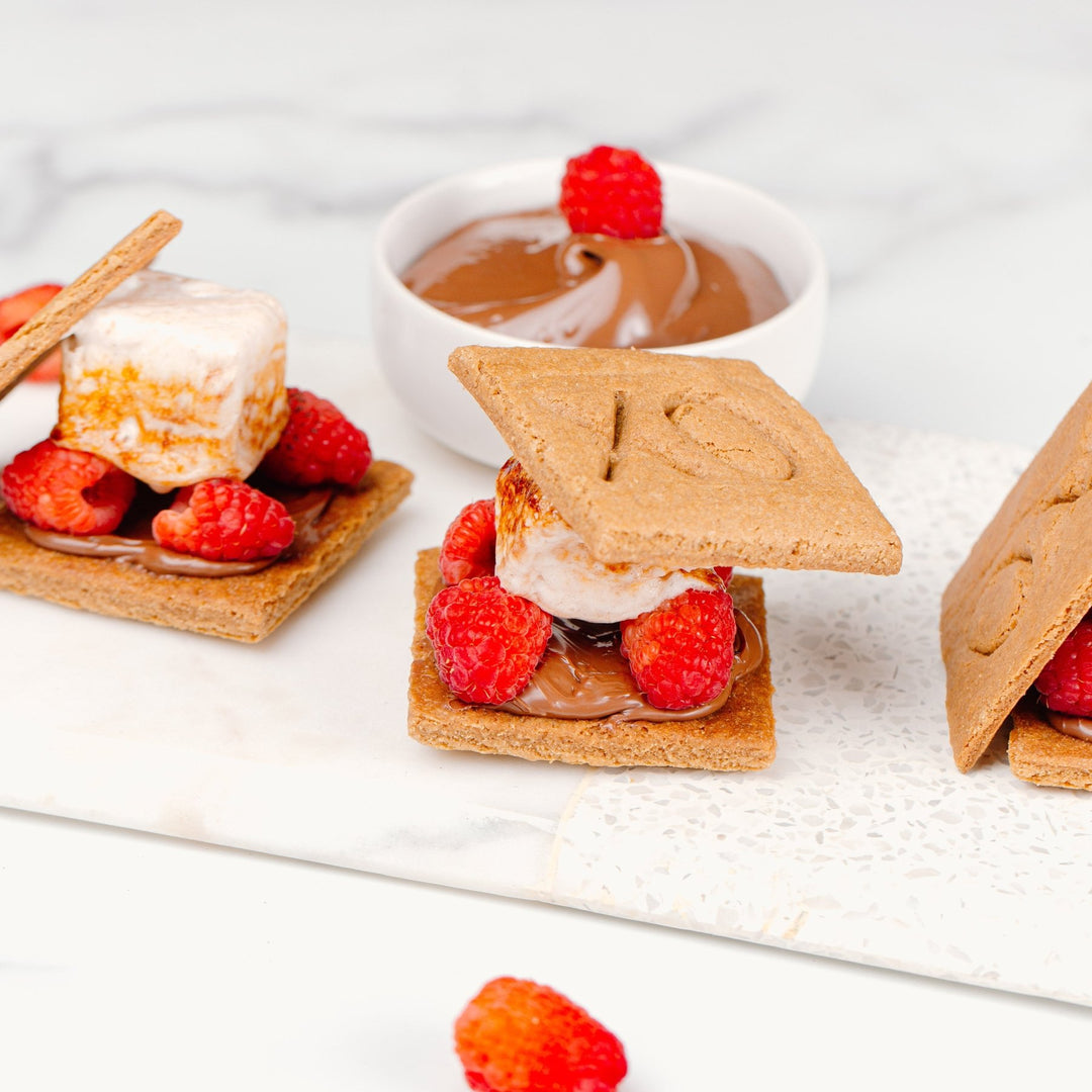 Recipe: Hazelnut & Berries S'more - xomarshmallow
