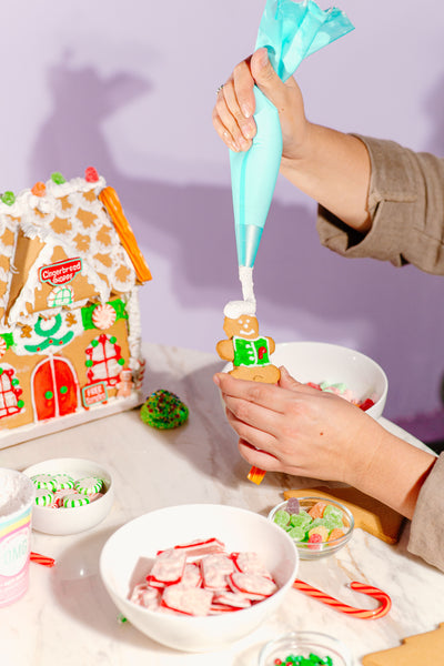 How to Make a Marshmallow Gingerbread House