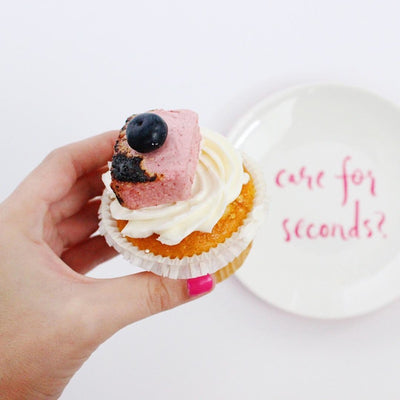 Simple Toasted Marshmallow Cupcake