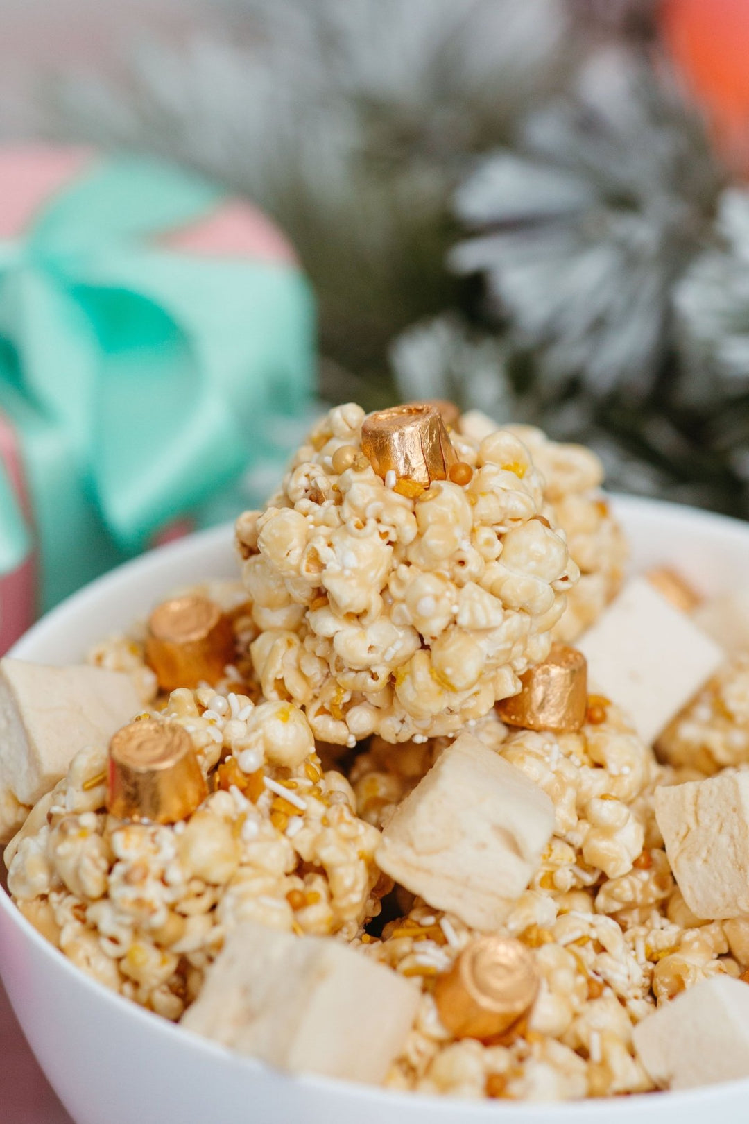 Salted Caramel Popcorn Balls - xomarshmallow