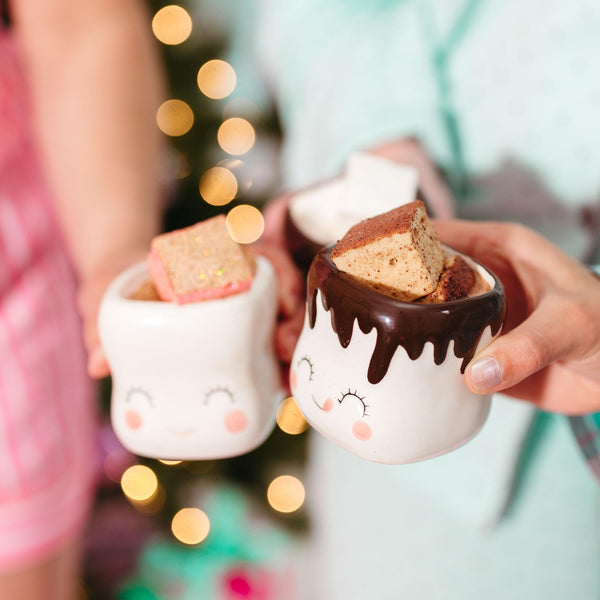 Chocolat chaud suprême aux mini marshmallows - Flavor Shop - Celebrating  Taste